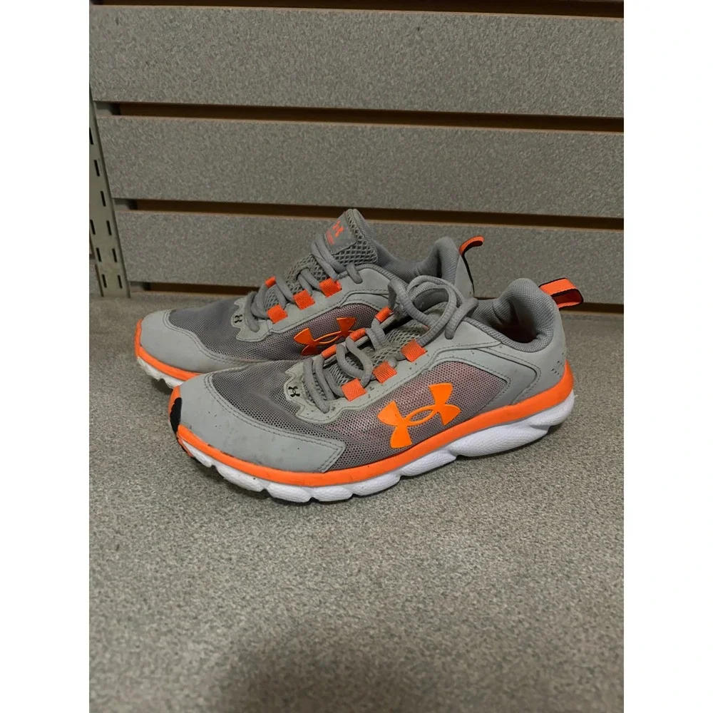 Under Armour Assert 9‎ Kids Running Shoes Grey Orange 3024833-107 Size 4Y